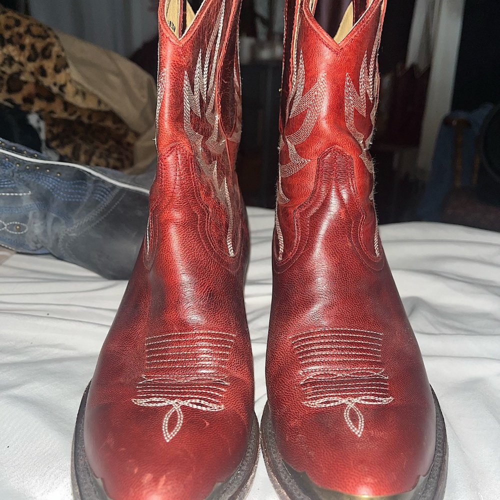 IDYLLWIND WOMEN'S WHEELS WESTERN BOOTIES - ROUND TOE RED WOMENS WESTERN BOOTS - Picture 2 of 6